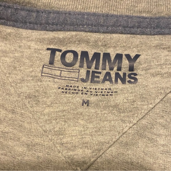 👕BUNDLE OF 3 TOMMY HILFIGER SHIRTS👕 - Picture 7 of 11